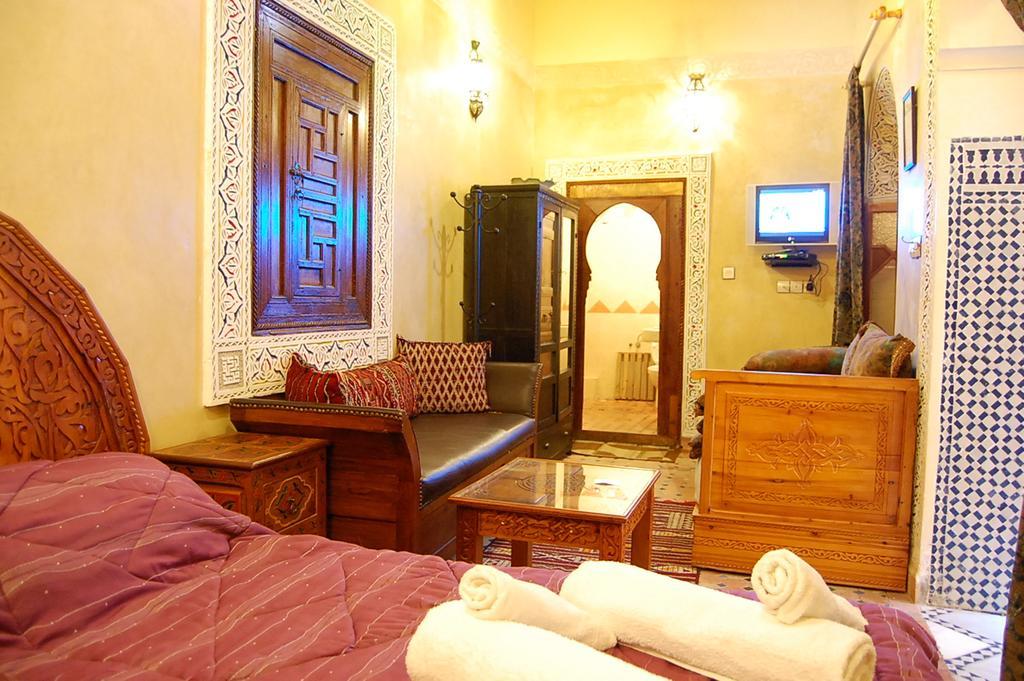 Riad Benchekroun Meknès Habitación foto